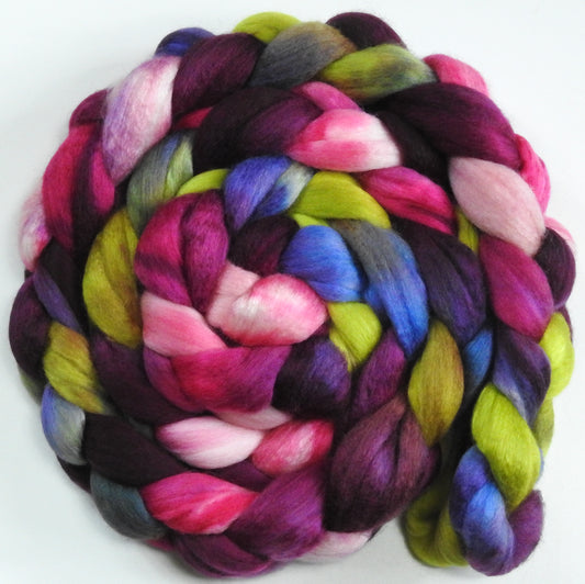 Parasol - White Hogget Haunui / Mulberry Silk (70/30) 21.1 mic.