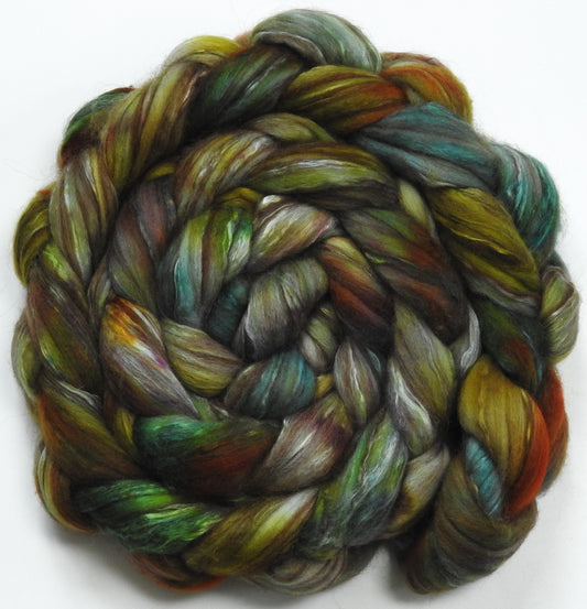 Stonecrop (5.6 oz) 18.5 mic merino/ camel/ brown alpaca/ mulberry silk/ (40/20/20/20)