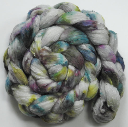 Moonstone- (5.8 oz)- 25 micron Merino/ Silk Slubs (70/30)
