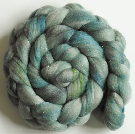 Silver Sage - Batt in a Braid #58-Superfine Merino/ Tussah silk/ Gold Stellina(65/25/10)