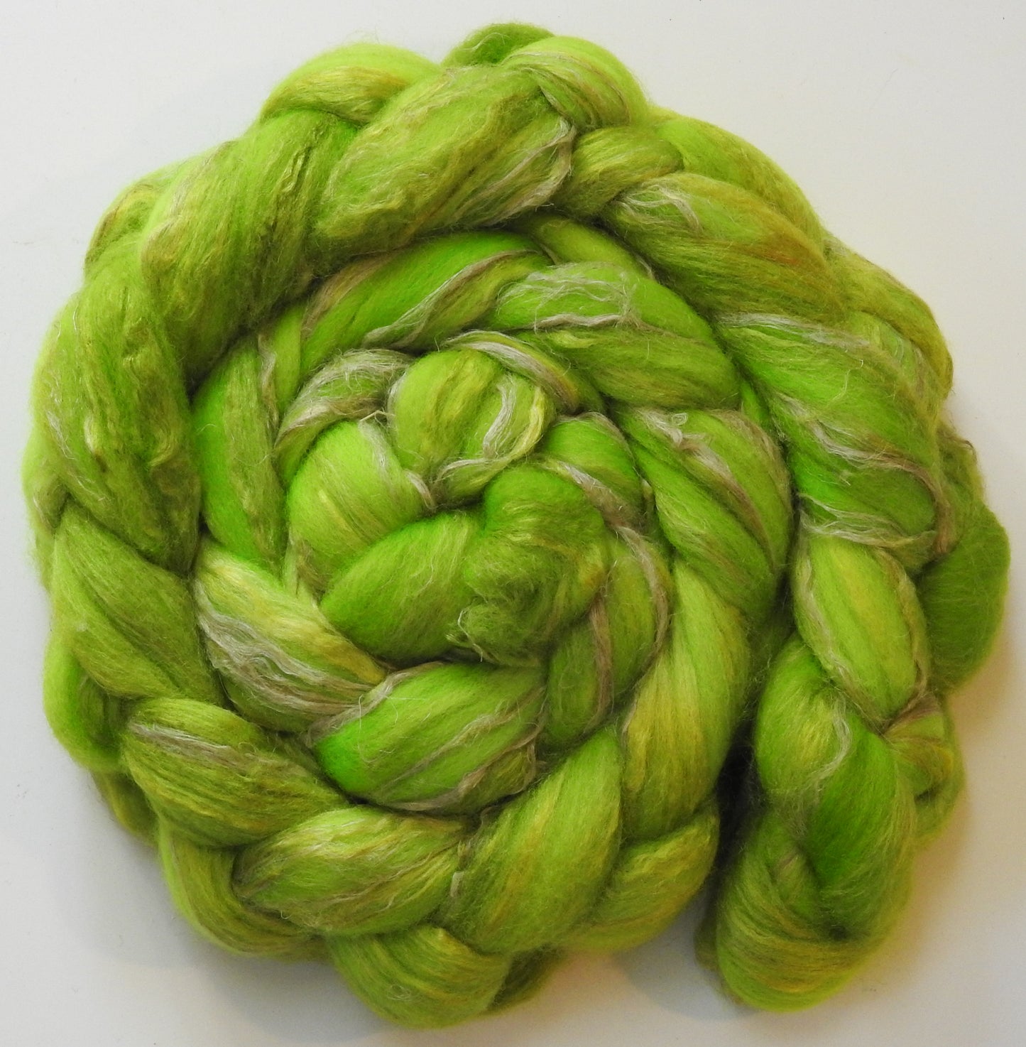 Inchworm (5.7 oz) Merino/ Tussah Silk/ Natural Flax (50/25/25)