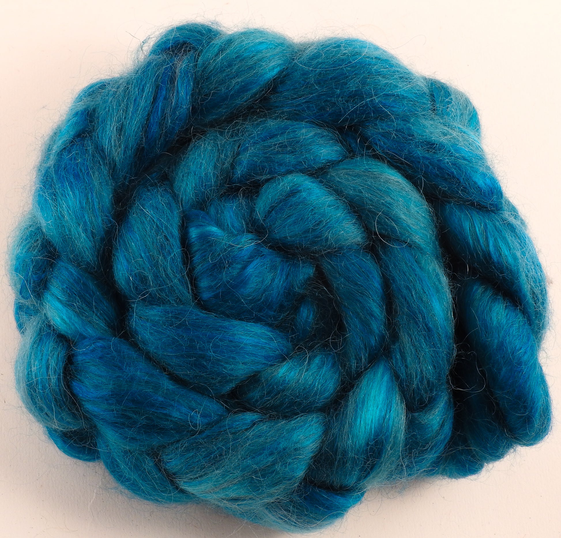 Hand-dyed wensleydale/ mulberry silk roving (65/35) - Poseidon - (5.1 oz.) - Inglenook Fibers