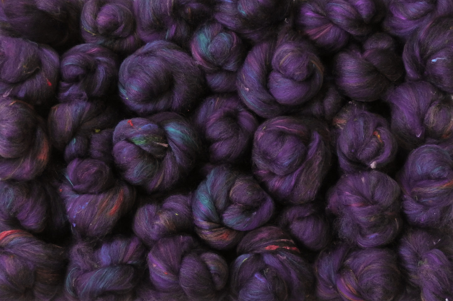 Elderberry Non-sparkle Sticklebatts- 30% Corriedale /Romney x fleece; polwarth, merino, silk, bamboo, silk noil