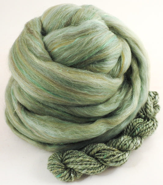 Leaves of Lorien - Merino/ Rambouillet/ Peduncle and Mulberry silks/Pearl fiber/Icicle Stellina (35/25/25/10/5)