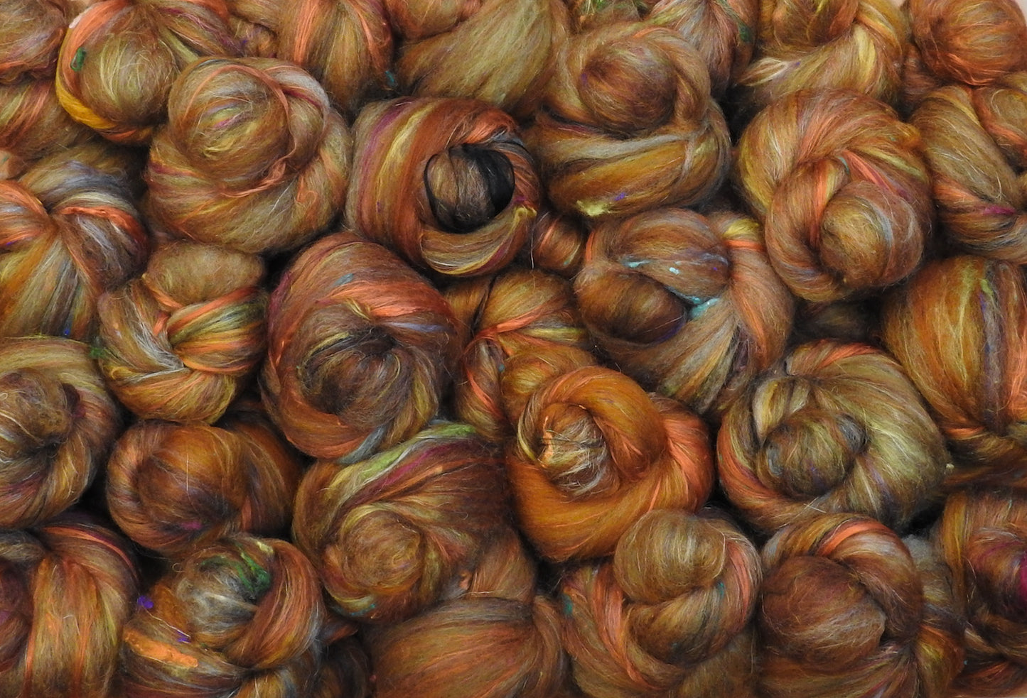 Gingersnap- Non-Sparkle Sticklebatts -( 4.2 oz) 30% RomeldaleX fleece; polwarth, merino, silk, bamboo,FLAX, silk noil
