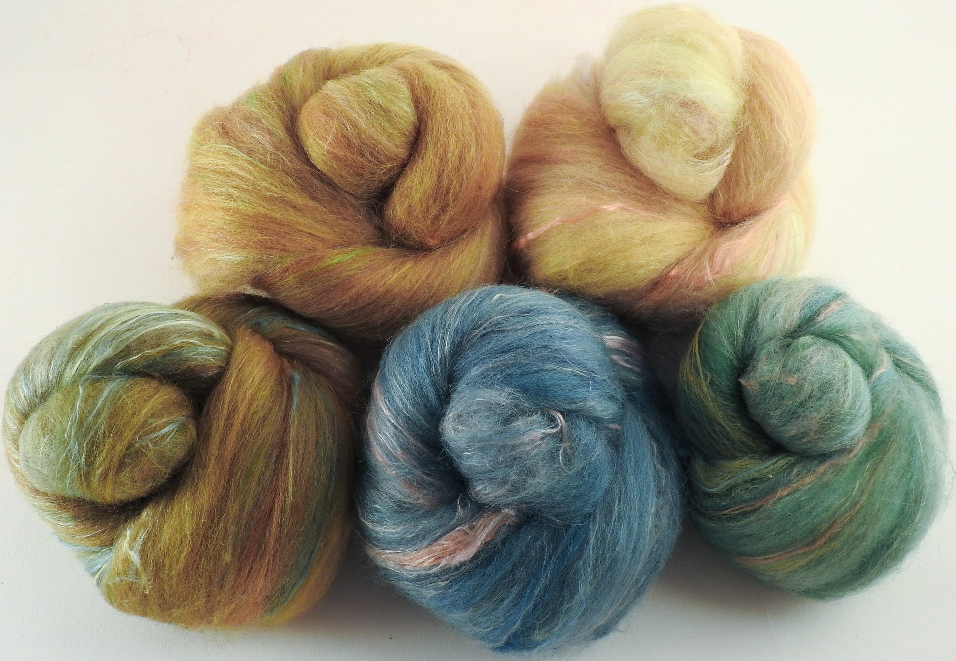 Natural Dyed Fiber Batts -Thrush - 80% wool, 20% silk - 3.4 oz. - Inglenook Fibers