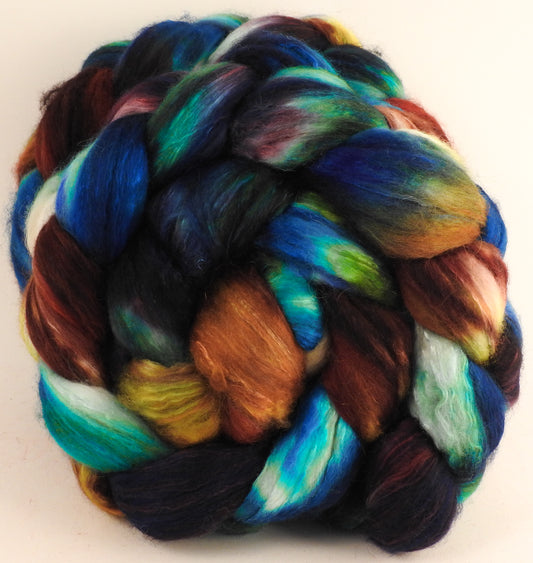Batt in a Braid #5 - Labradorite -(5.2 oz.) Merino/ Camel/ silk/ faux cashmere/ firestar (25/25/25/12/12) - Inglenook Fibers