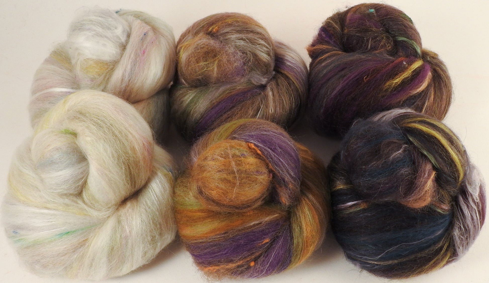 Monet's Dandelions  - Sticklebatts - 30% CVM/Rambouillet/Finn/Cotswold x fleece; merino, organic polwarth, shetland, manx, rambouillet, manx, silk (tussah, peduncle, mulberry), bamboo, silk noil - Inglenook Fibers