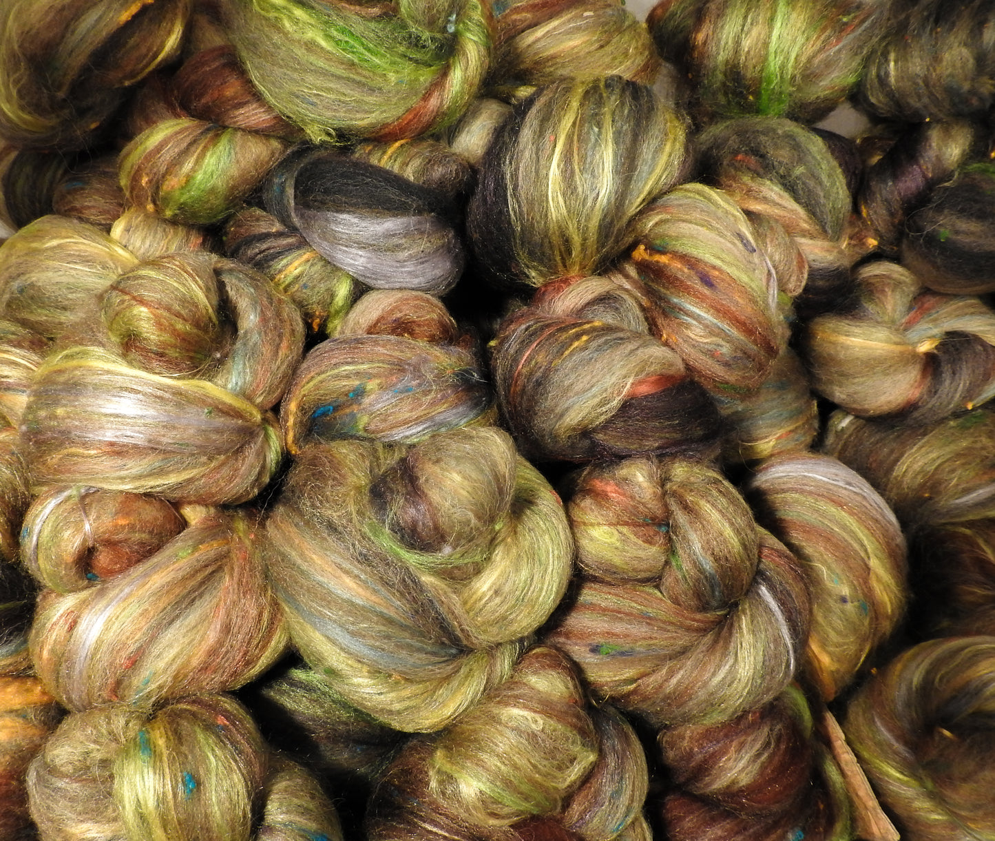 Echidna - Sticklebatts- 30% Natural Moorit Australian Polwarth fleece, merino, rambouillet, silk, alpaca, bamboo, silk noil - Inglenook Fibers