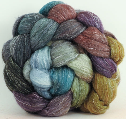 Pebble Mosaic -  Batt in a Braid #29 - Rambouillet / Tussah / Flax (40/40/20)