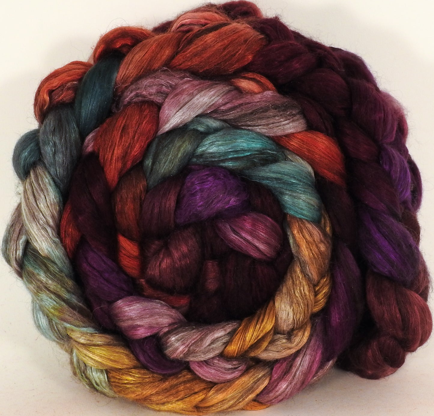 Hand dyed yak/ mulberry silk top - The Red Queen (4.1 oz.) - YAK /silk (50/50) - Inglenook Fibers