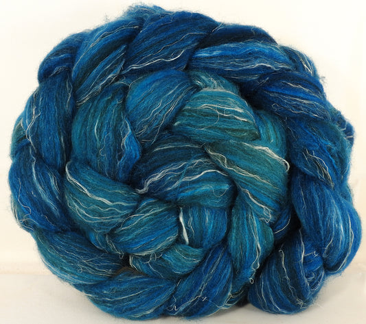 Batt in a Braid #29 - Windex (6.1 oz.) Rambouillet / Tussah / Flax (40/40/20) - Inglenook Fibers