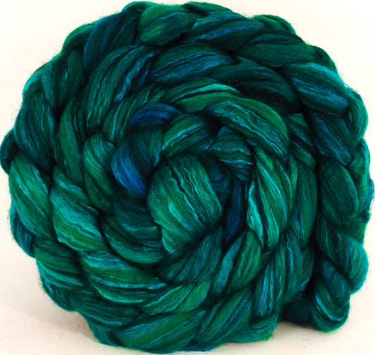 Batt in a Braid #47 - Shamrock - Polwarth/ Zwartbles / Mulberry silk (50/25/25) - Inglenook Fibers