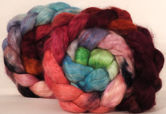 Wensleydale/ mulberry silk roving (65/35) - Outback in Bloom - (5.2 oz.) - Inglenook Fibers