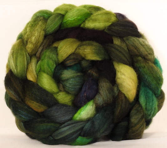 Batt in a Braid #36 - Mossy - (5.1 oz.) Sw BFL / BFL / tussah Silk ( 40/40/20 ) - Inglenook Fibers