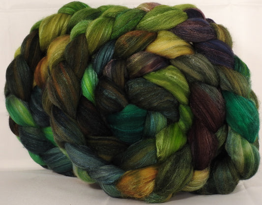 Batt in a Braid #35 - Mossy- (5.4 oz.) Sw Merino (18.5 mic) /Merino (18.5 mic) / Tussah Silk (40/40/20) - Inglenook Fibers