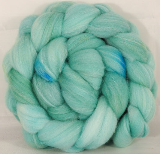 Hand dyed top for spinning -Celadon- (4.1 oz.) Targhee/silk/ bamboo ( 80/10/10) - Inglenook Fibers