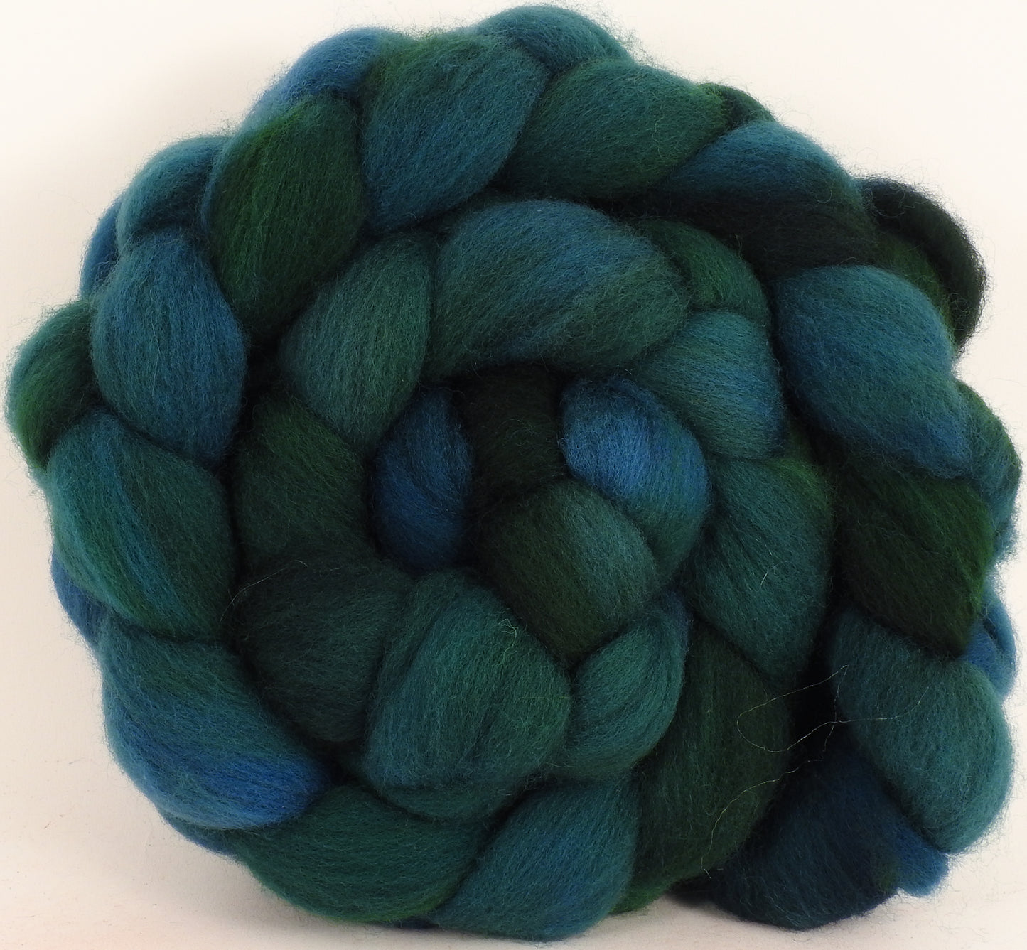 Falkland top for spinning - Juniper - 5.4 oz. - Inglenook Fibers