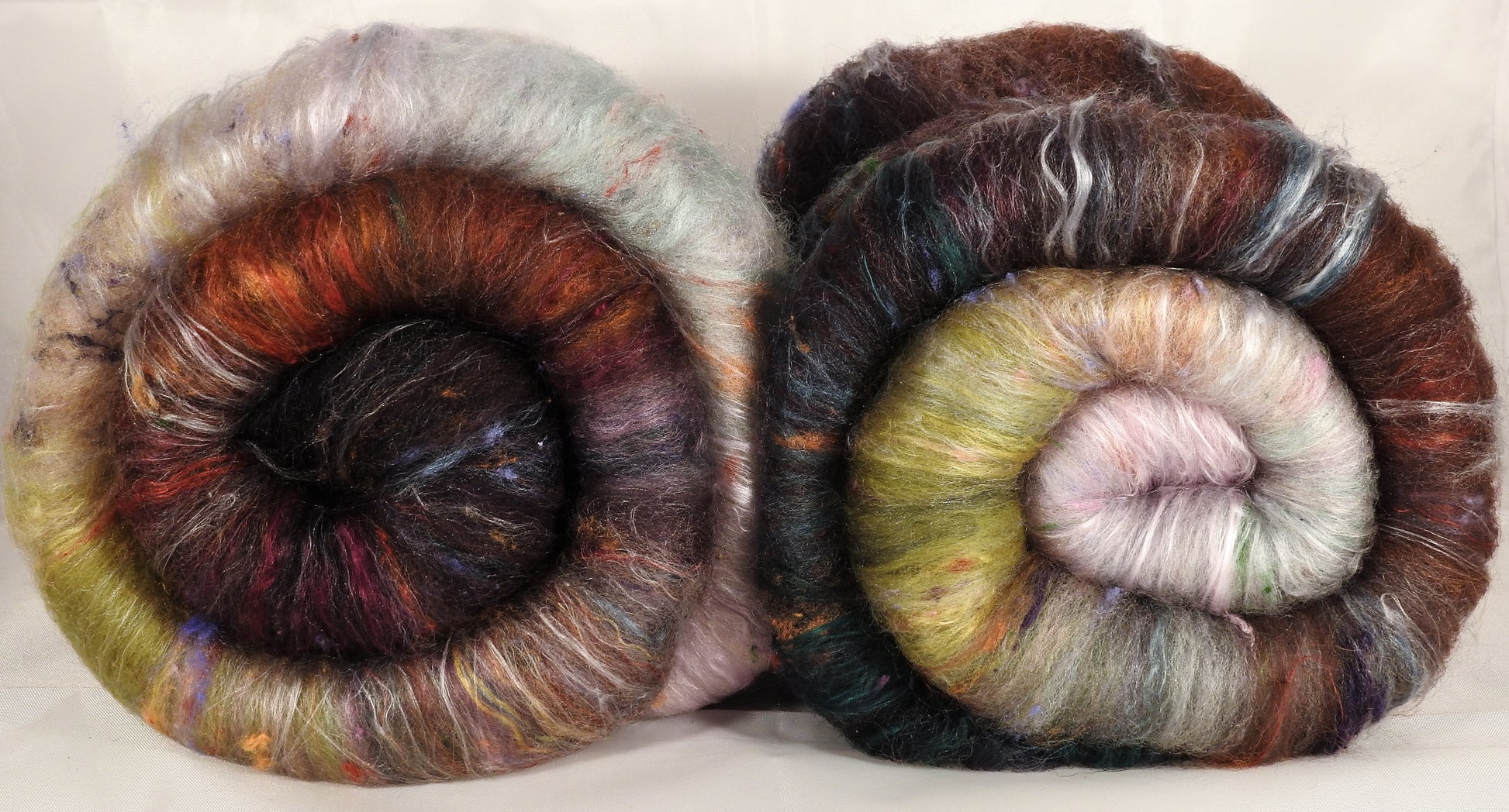 The Way - Roly Poly batts- 30% Bond and Corriedale fleeces, merino, rambouillet, tiny bits of Alpaca and bfl, silk, bamboo, silk noil (angelina in the sparkle batts) - Inglenook Fibers