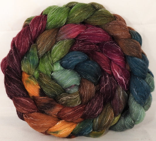 Batt in a Braid #29 -Farm Stand (5.1 oz.) Rambouillet / Tussah / Flax (40/40/20) - Inglenook Fibers