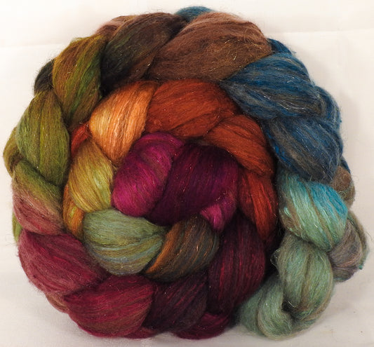 Batt in a Braid #7 -Farm Stand- Polwarth/ Manx / Mulberry silk/ Firestar (30/30/30/10) - Inglenook Fibers