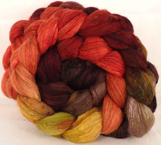 Batt in a Braid #7 -Burning Bush -(6.35 oz.) Polwarth/ Manx / Mulberry silk/ Firestar (30/30/30/10) - Inglenook Fibers