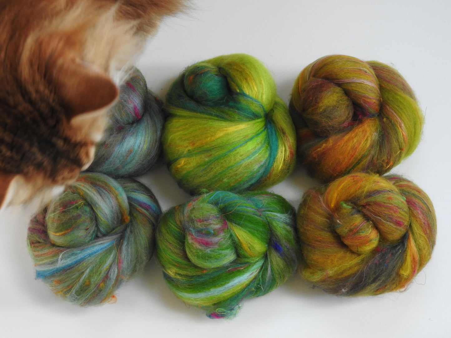 Non-sparkle Sticklebatts - Ring of Kerry - 30% Romeldale Fleece; merino, polwarth, silk, bamboo, sari silk