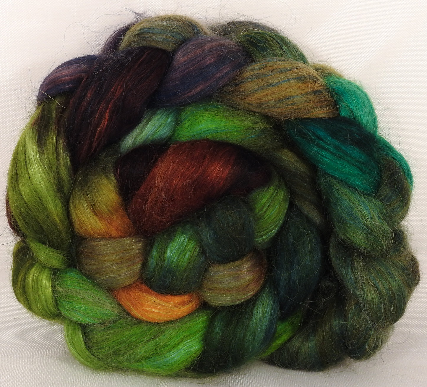 Hand-dyed wensleydale/ mulberry silk roving ( 65/35) -Mossy- ( 5.3 oz.) - Inglenook Fibers