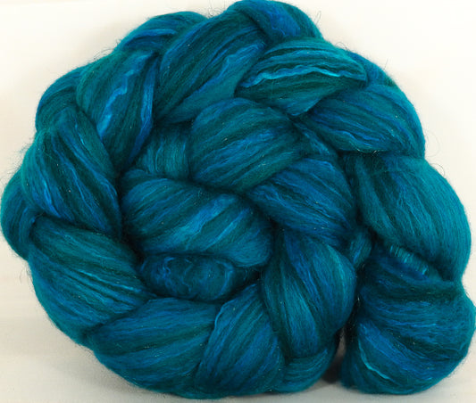 Batt in a Braid #7- Poseidon - (5 oz.)Polwarth/ Manx / Mulberry silk/ Firestar (30/30/30/10) - Inglenook Fibers