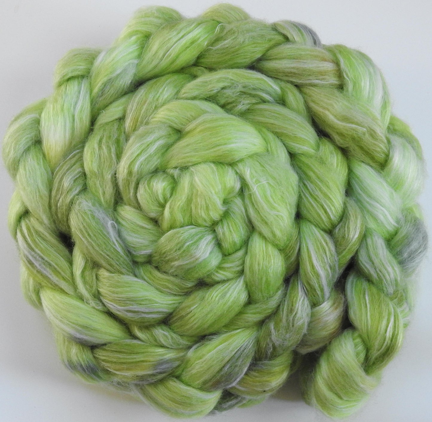 Cucumber (5.6 oz.)- White-faced Woodland/ Ramie/ Llama/ Bamboo (35/35/15/15)