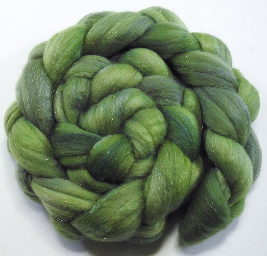 Lichen - Batt in a Braid #58-(5.2 oz) Superfine Merino/ Tussah silk/ Gold Stellina(65/25/10)