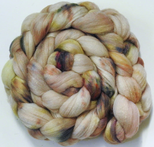 Meringue -(5.1 oz)  Batt in a Braid #58-Superfine Merino/ Tussah silk/ Gold Stellina(65/25/10)