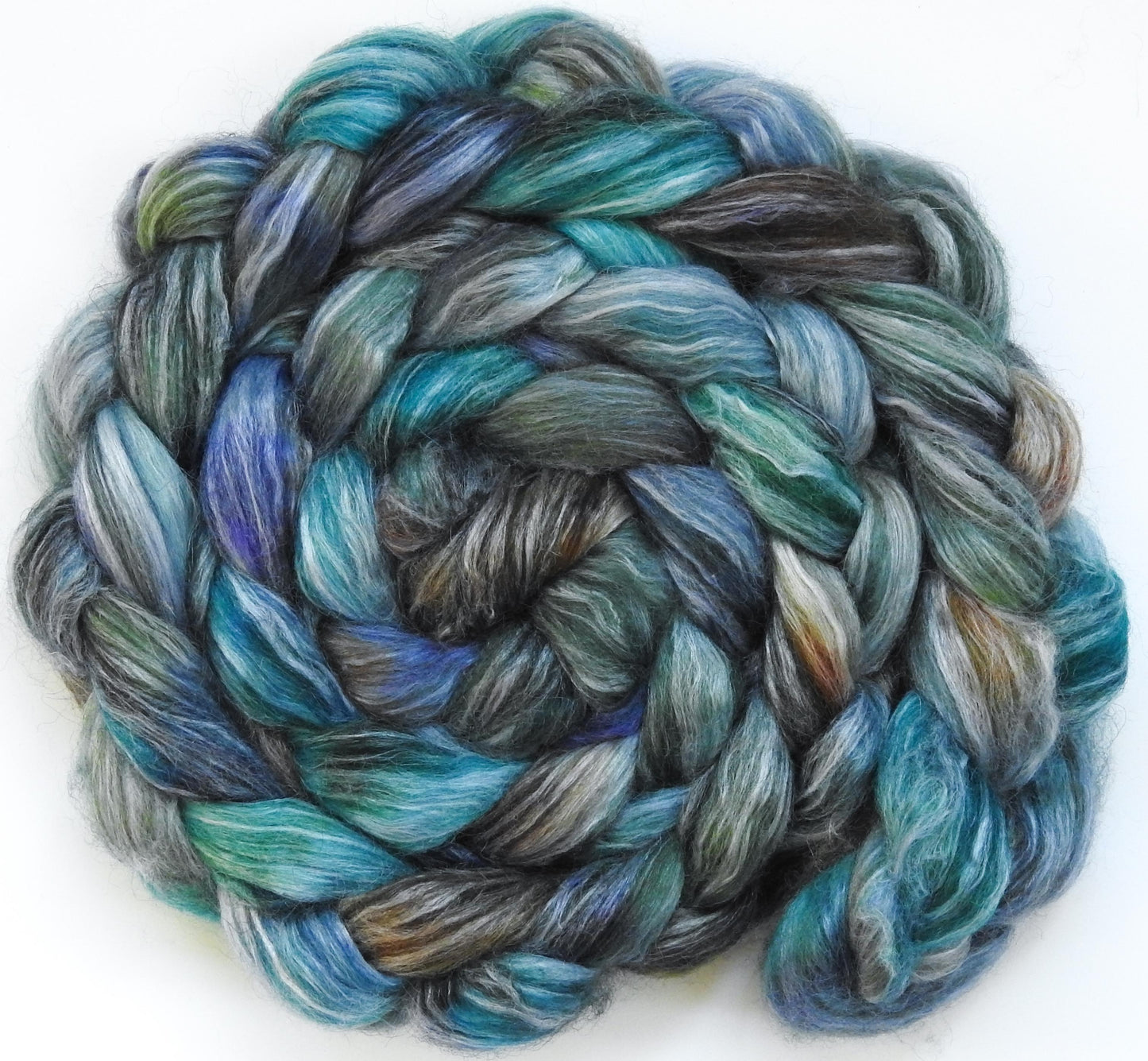 Nor'easter (5.6 oz.)- Fusion Series -White-faced Woodland/ Ramie/ Llama/ Bamboo (35/35/15/15)