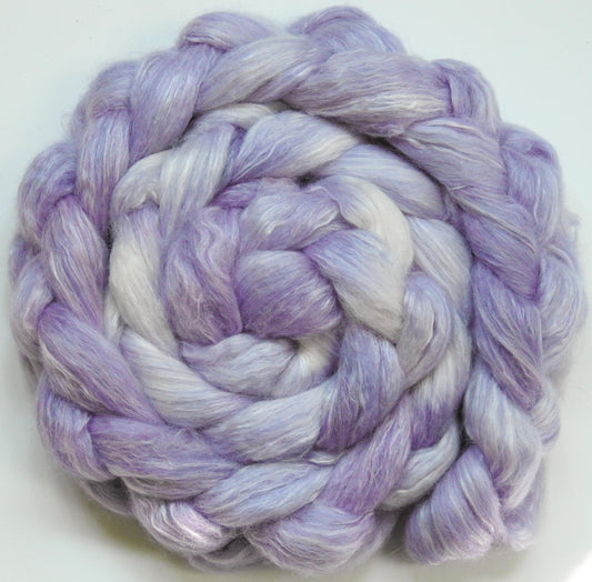 Light Lilac (5.8 oz.)- White-faced Woodland/ Ramie/ Llama/ Bamboo (35/35/15/15)