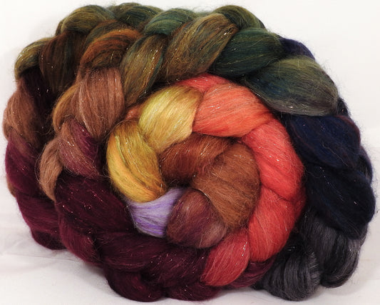 Batt in a Braid #41-Poinsettia -Llama / Merino ( 18 mic.)/ Mulberry silk/ Stellina (40/30/25/5) - Inglenook Fibers