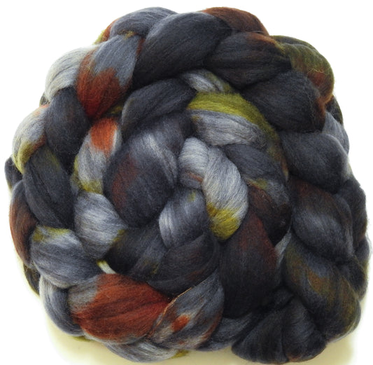 Mines of Moria-(5.5 oz.) Grey Superwash Merino (18.5 mic)/Nylon (80/20)