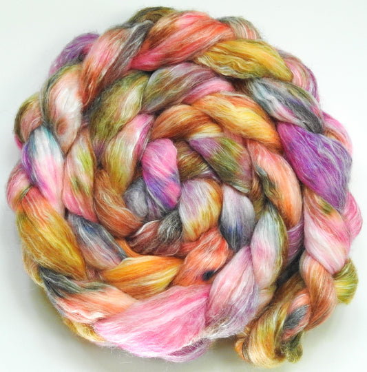 Sunbonnet (5.7 oz) - Fusion Series- White-faced Woodland/ Ramie/ Llama/ Bamboo (35/35/15/15)