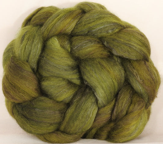 Batt in a Braid #40-Jojoba-(4.4 oz.)YAK / Baby Alpaca / Mulberry silk/ Merino ( 18 mic)(30/30/30/10) - Inglenook Fibers