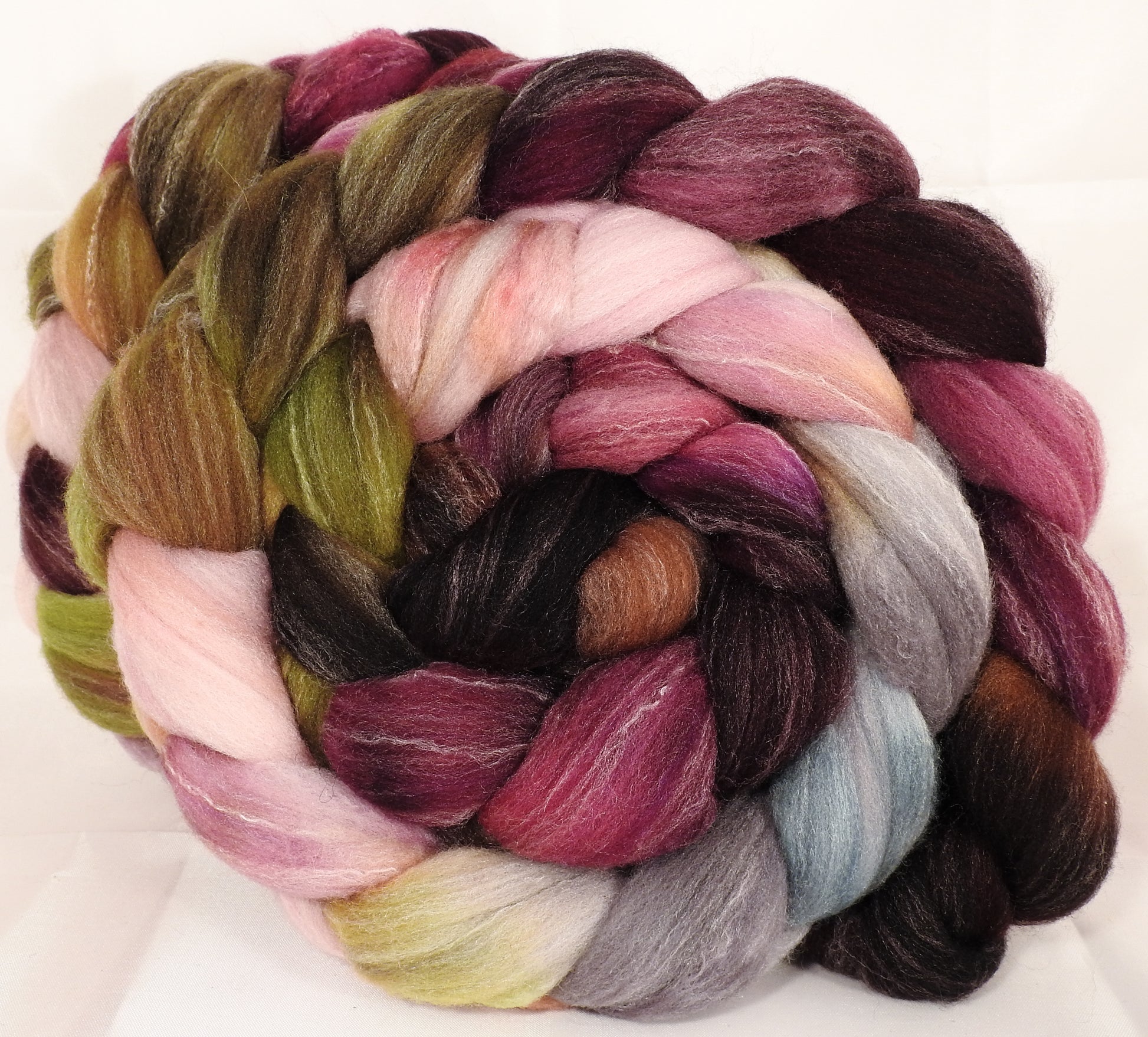 Hand dyed top for spinning - Beauty and the Beast - (5 oz.) Targhee/silk/ bamboo ( 80/10/10) - Inglenook Fibers