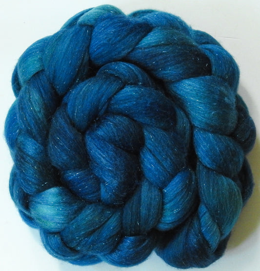 Mariner-(5.5 oz)  Batt in a Braid #58-Superfine Merino/ Tussah silk/ Gold Stellina(65/25/10)
