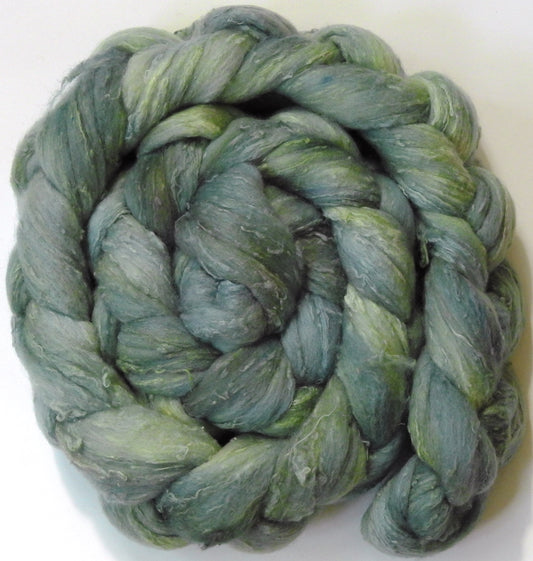 Silver Sage (5.9 oz)- 25 micron Merino/ Silk Slubs (70/30)