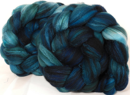 Batt in a Braid #35 - Maelstrom - (4.65 oz.) Sw Merino (18.5 mic) /Merino (18.5 mic) / Tussah Silk (40/40/20) - Inglenook Fibers