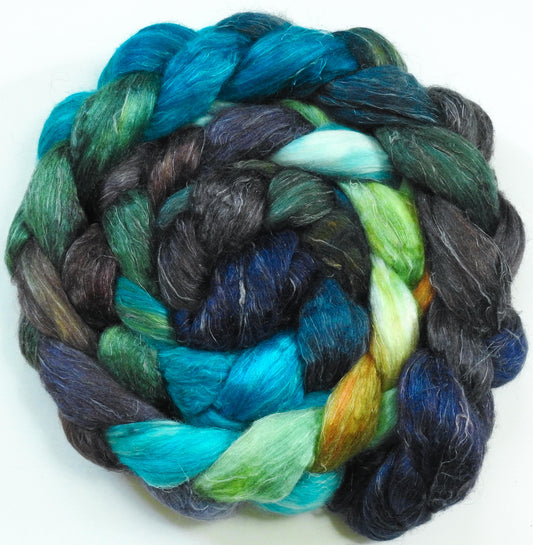 Selkie-Tussah Silk / flax roving (65/35) - 5.8 oz.