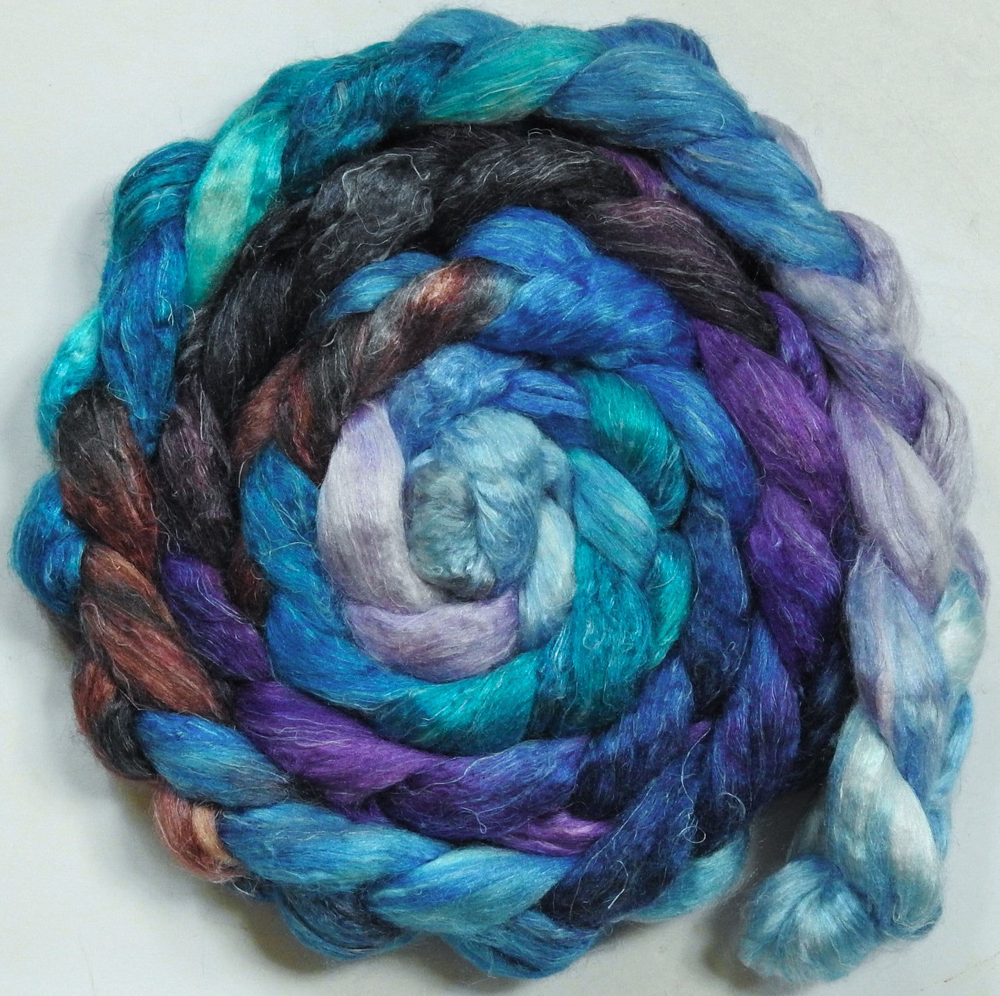 Stellar's Jay-(5.2 oz.)Tussah Silk / flax roving -(65/35)
