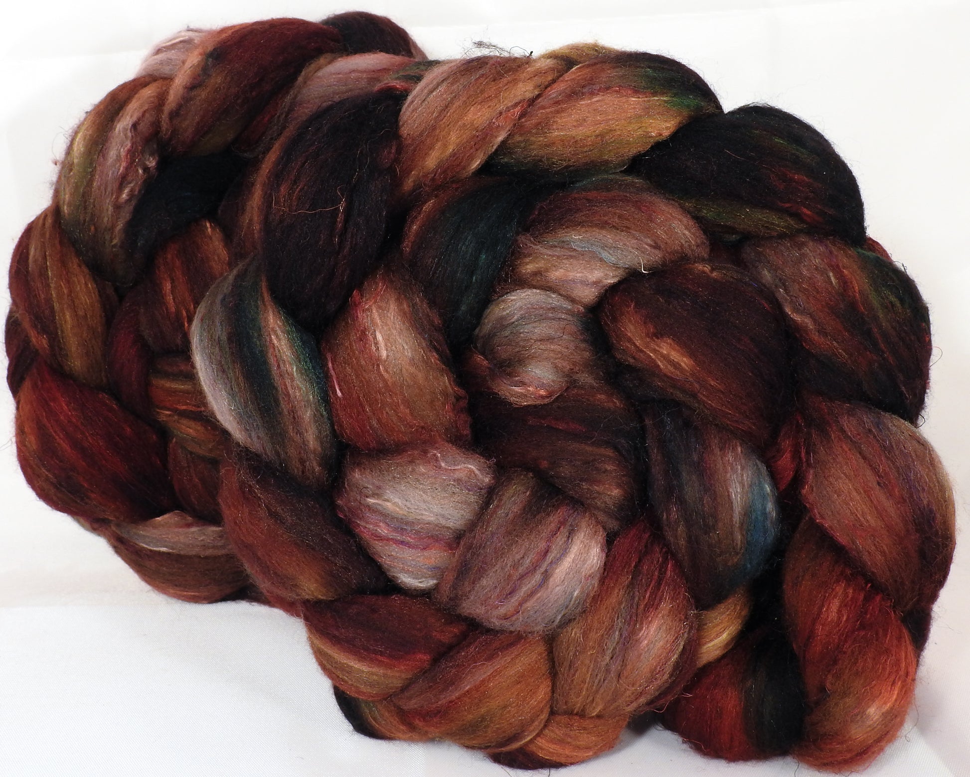 Batt in a Braid #39-SARI-25-(5.5 oz.)Falkland Merino/ Mulberry Silk / Sari Silk (50/25/25) - Inglenook Fibers