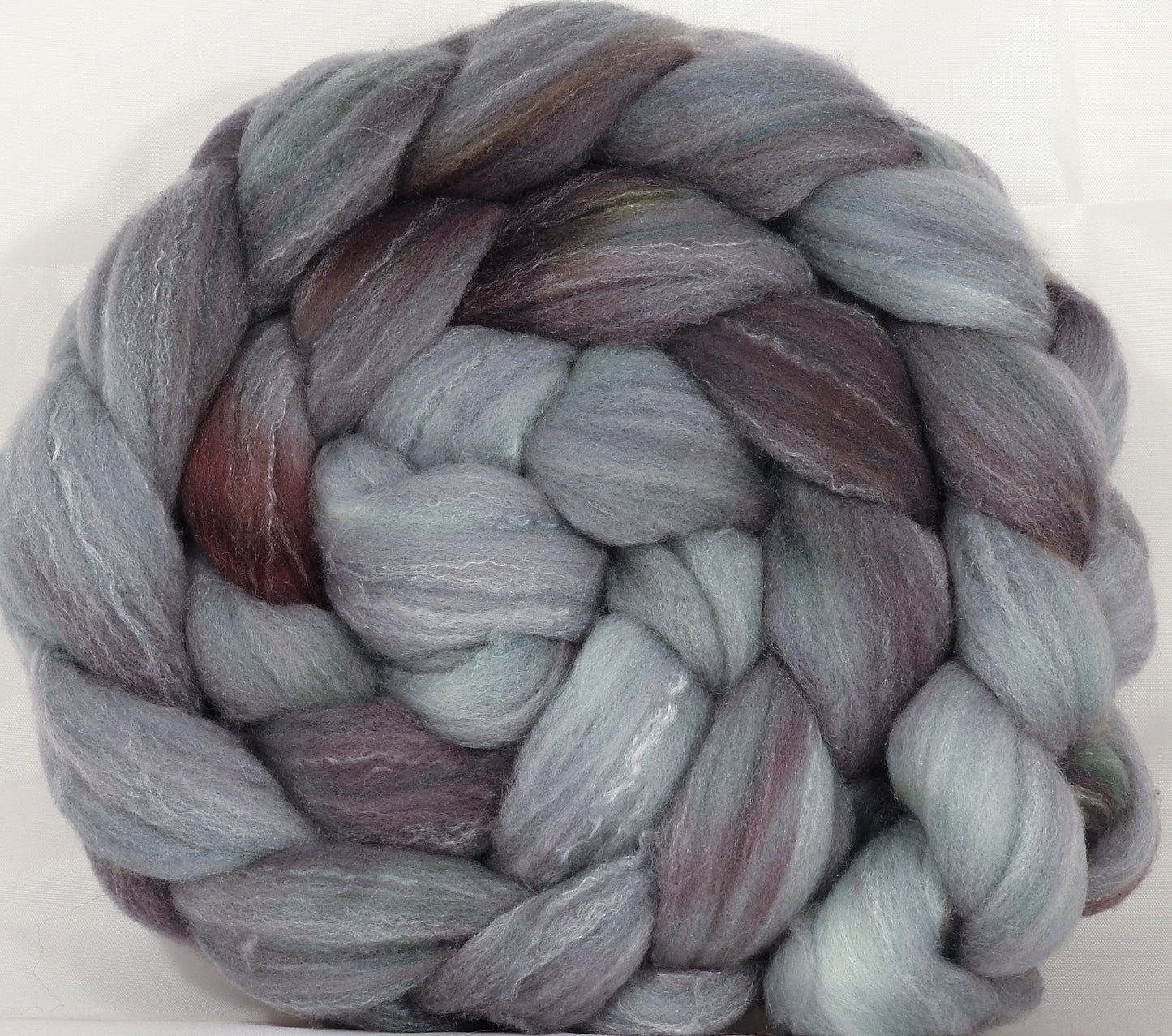 Hand dyed top for spinning - Elven Cloak - (5.4 oz.) Targhee/silk/ bamboo ( 80/10/10) - Inglenook Fibers