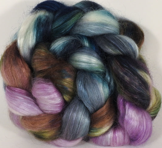 Hand-dyed wensleydale/ mulberry silk roving ( 65/35) -Oysters - ( 5.4 oz.) - Inglenook Fibers