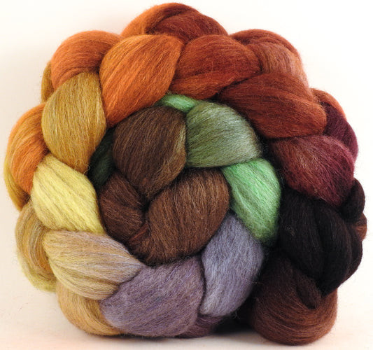Batt in a Braid #27- Trumpkin -( 5.6 oz) Lt. Grey Shetland/ Falkland Merino / tussah silk (50/25/25)
