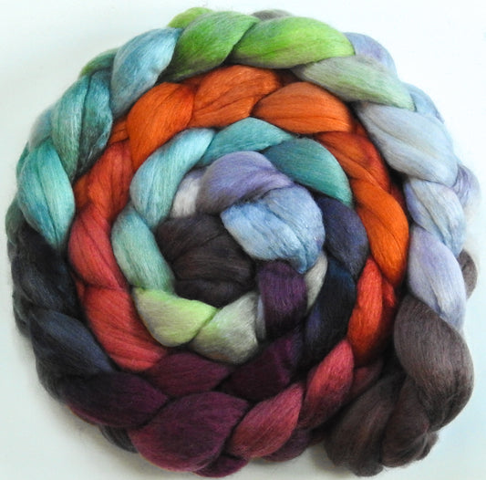 Ruby Throat -(5.3 oz) - White Hogget Haunui / Mulberry Silk (70/30) 19.8 mic.