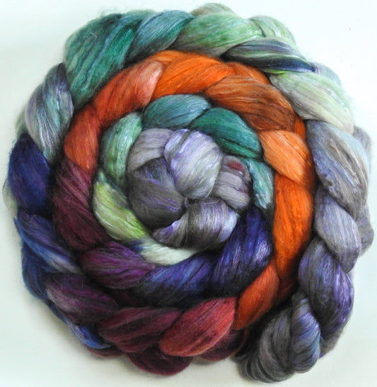 Ruby Throat (6 oz) - Batt in a Braid #5 - Merino/ Camel/ silk/ faux cashmere/ firestar (25/25/25/12/12)